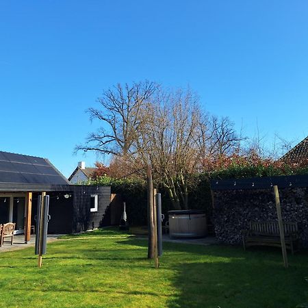 In De Bocht - Hottub Sauna Gemonde Luaran gambar