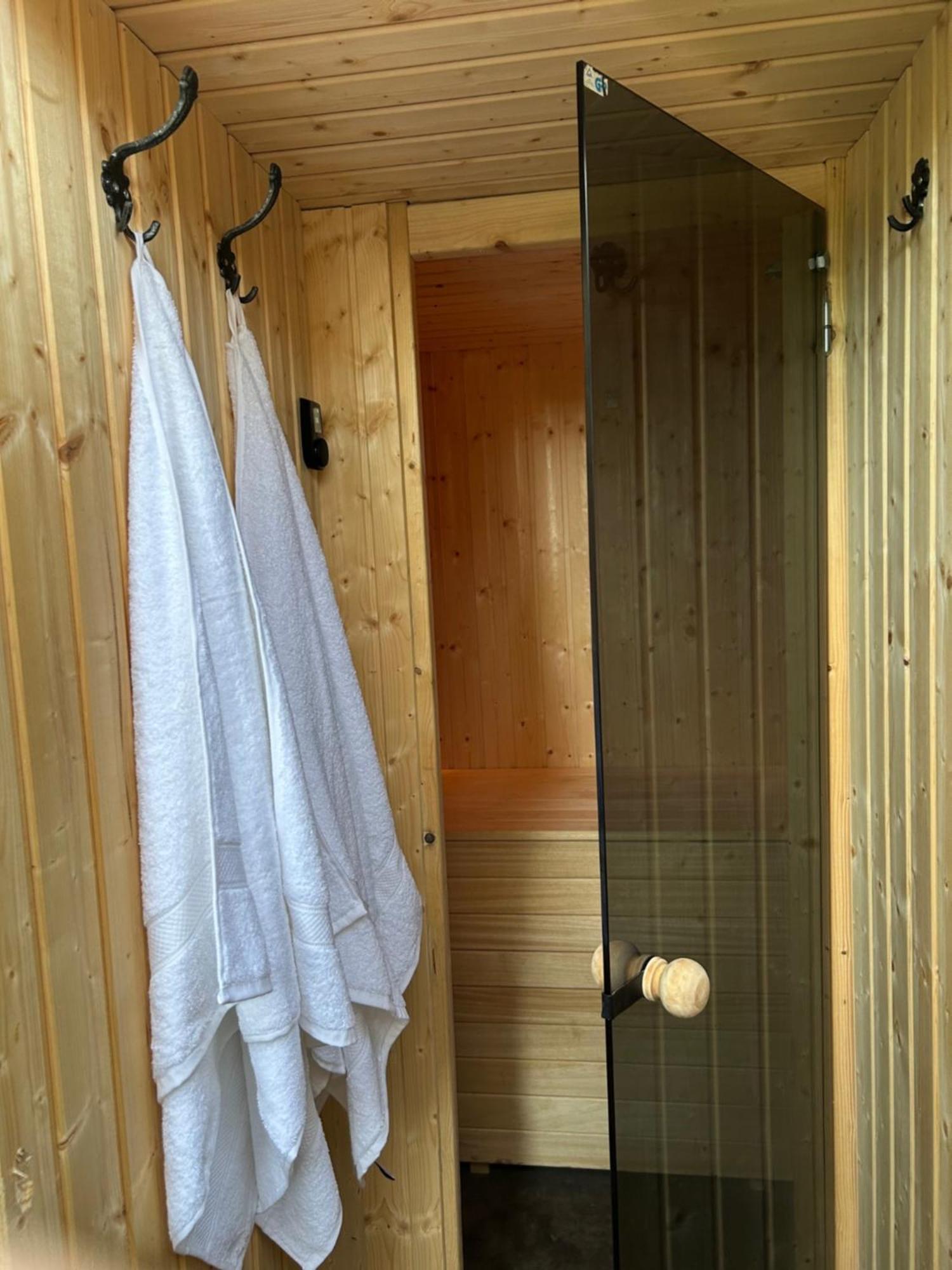 In De Bocht - Hottub Sauna Gemonde Luaran gambar